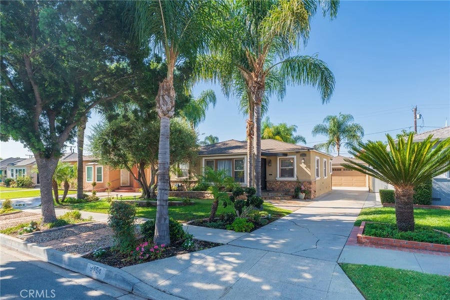 Property photo for 9454 Heiner, Bellflower, CA