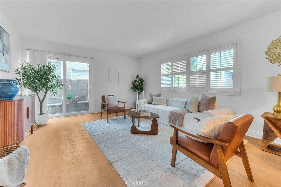 Property photo for 353 N Colorado, #101, Long Beach, CA