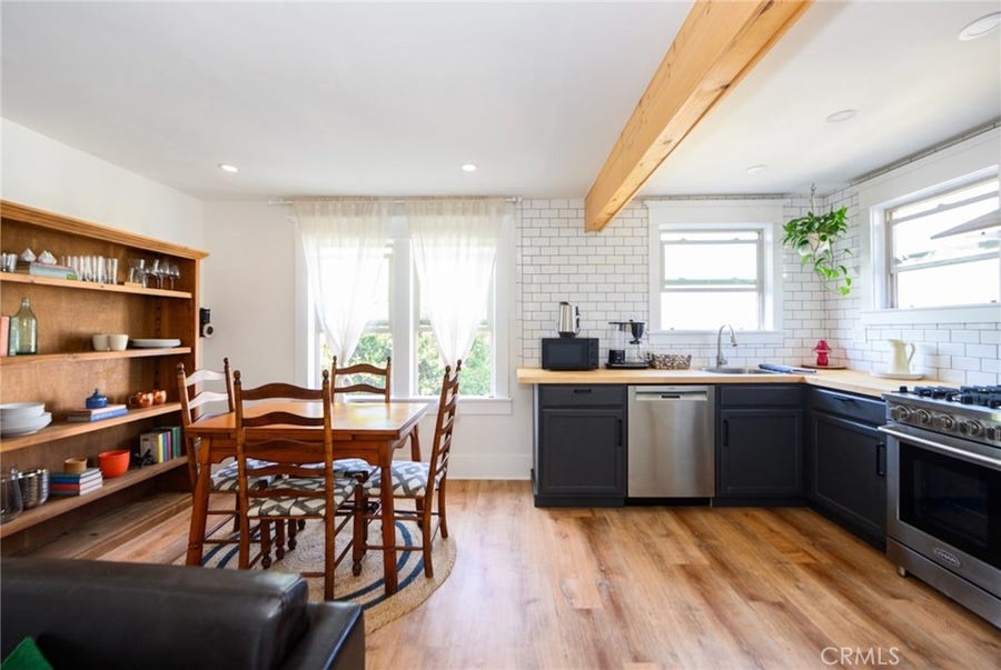 Property photo for 451 W 10th, Long Beach, CA