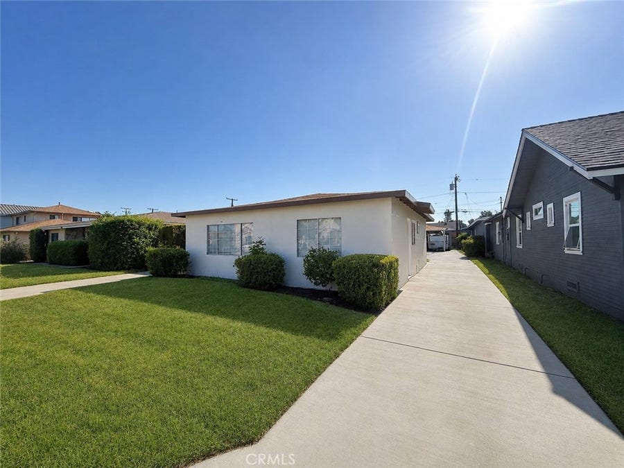 Property photo for 18022 Jersey ave, Artesia, CA