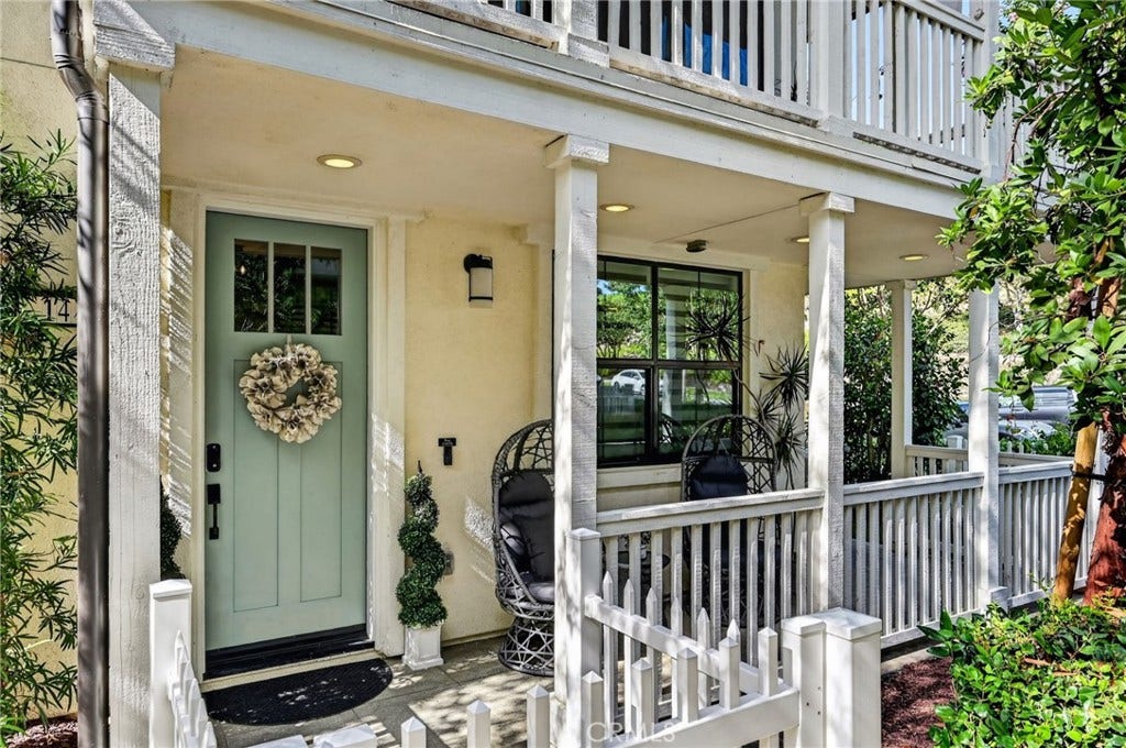 14 Marisol, Rancho Mission Viejo, CA 92694 Entrance to the house wit white picket gate and fencing.