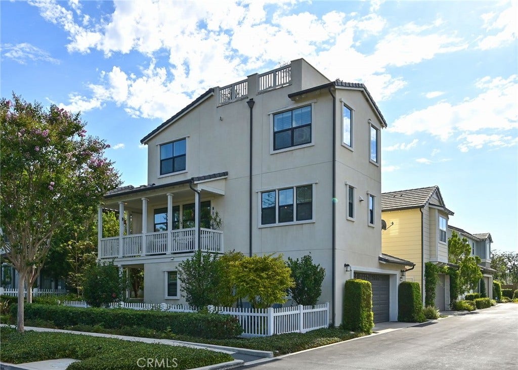 14 Marisol, Rancho Mission Viejo, CA 92694 This corner single family home is in primary location in the neighborhood. It has a 2 car attached garage as well as outdoor space that includes a ground floor garden with fruit trees, a wrap around balcony, and a rooftop deck.
