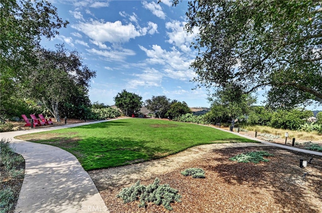14 Marisol, Rancho Mission Viejo, CA 92694 Rancho Mission Viejo walking trails
