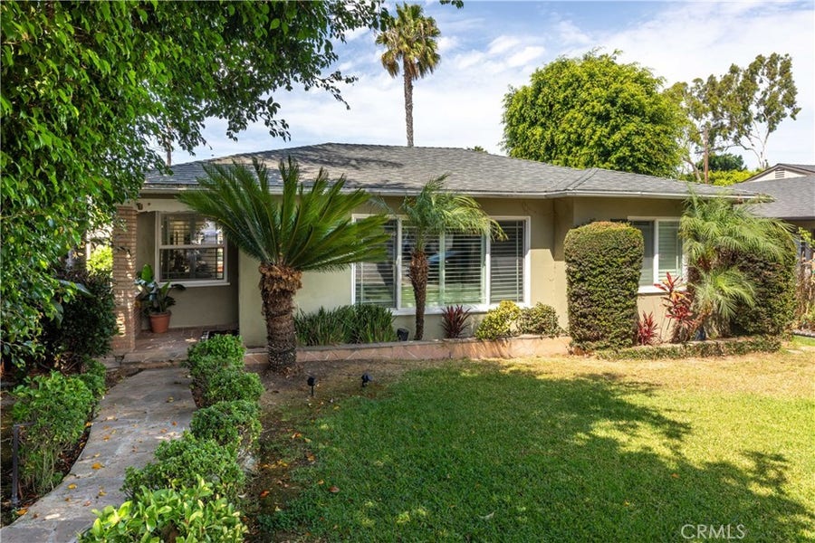 Property photo for 715 Havana, Long Beach, CA