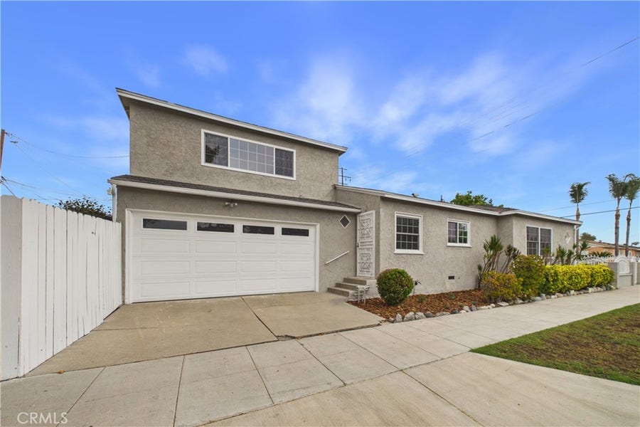 Property photo for 741 W Hill, Long Beach, CA