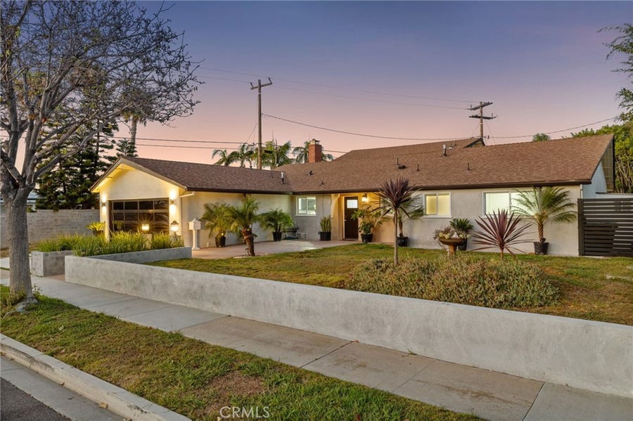 Property photo for 2750 San Carlos, Costa Mesa, CA