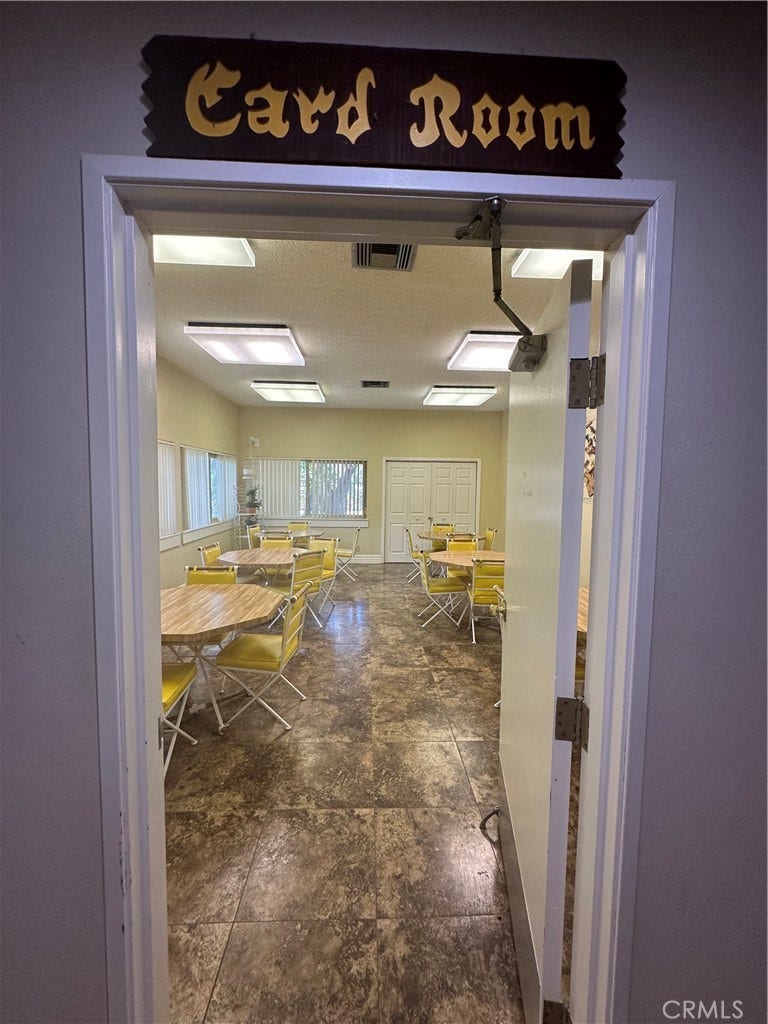 24701 Raymond, #195, Lake Forest, CA 92630 community card room