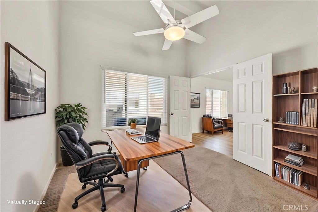22 Aruba, Laguna Niguel, CA 92677 Virtually staged second bedroom, currently configured as a home office.