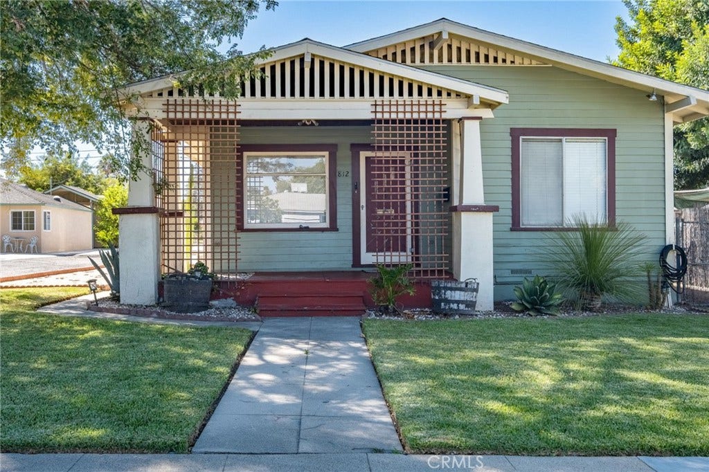 812 S Howard, Corona, CA 92879 812 S Howard, Corona, CA 92879