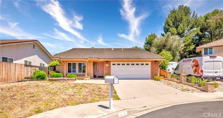 Property photo for 404 Continental Ct, Newbury Park, CA
