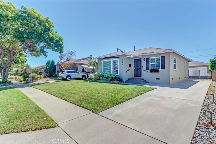 Property photo for 6032 Freckles Road, Lakewood, CA