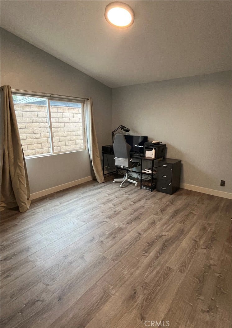21062 Larchmont, Lake Forest, CA 92630 21062 Larchmont, Lake Forest, CA 92630