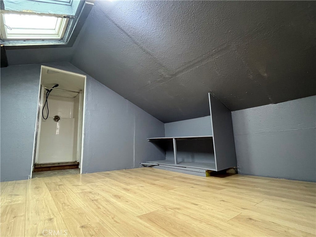 21062 Larchmont, Lake Forest, CA 92630 21062 Larchmont, Lake Forest, CA 92630