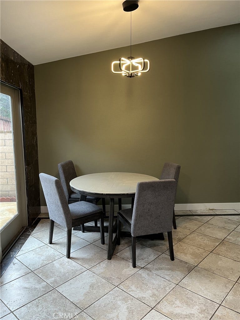 21062 Larchmont, Lake Forest, CA 92630 21062 Larchmont, Lake Forest, CA 92630