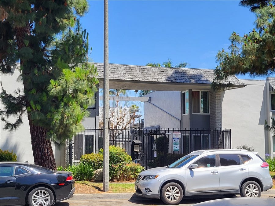 Property photo for 5500 Ackerfield, Long Beach, CA