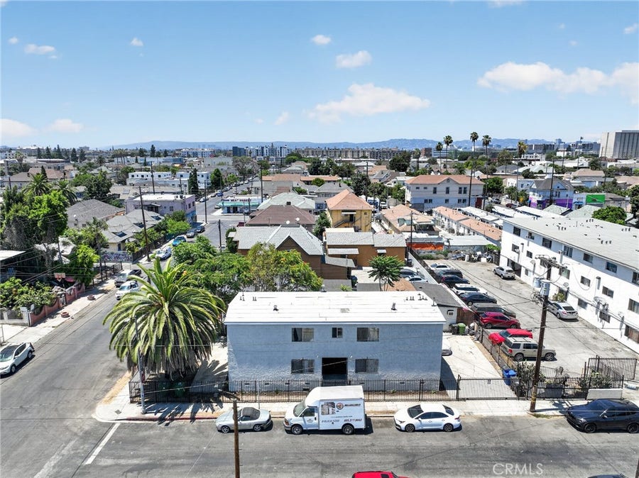 Property photo for 427 E 25th Street, Los Angeles, CA