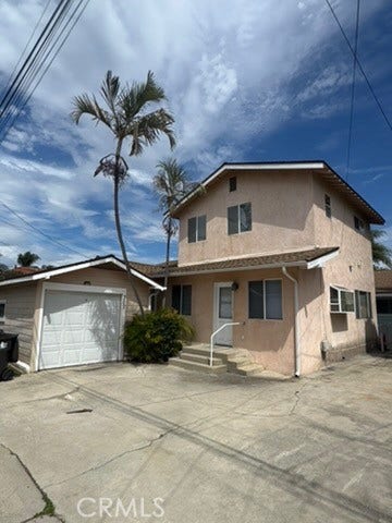 Property photo for 307 Roycroft Avenue, Long Beach, CA