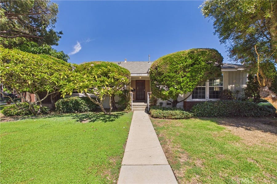 Property photo for 1902 Lees Avenue, Long Beach, CA