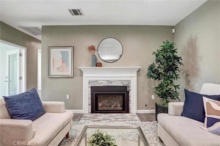 Property photo for 4437 Keever Avenue, Long Beach, CA