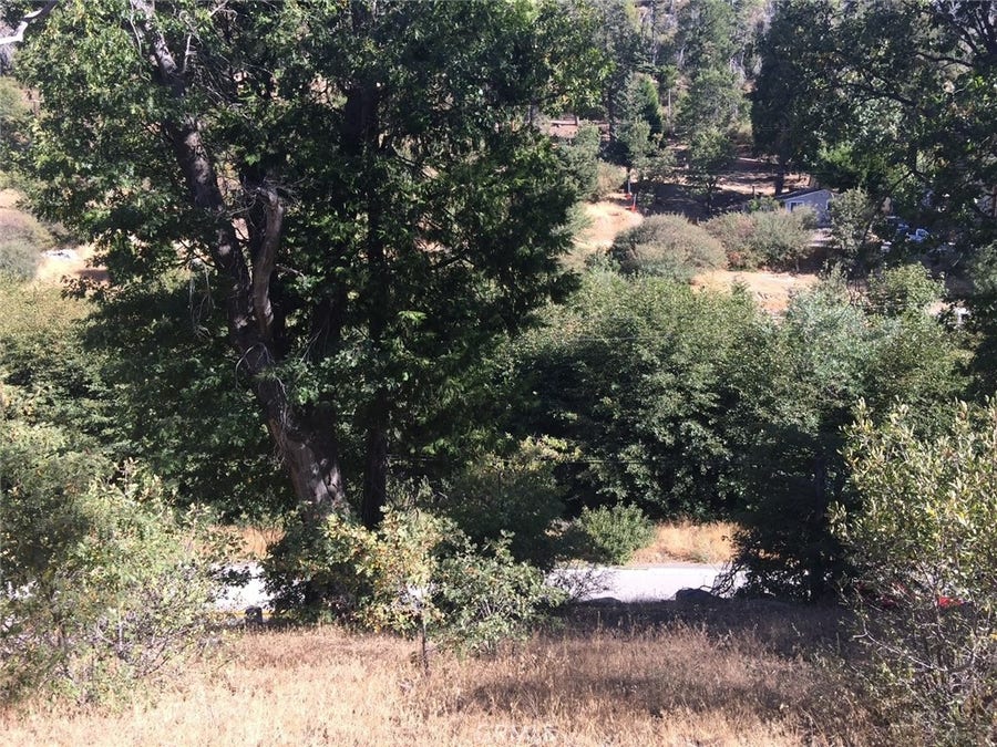 Property photo for 29751 Redwood, Cedar Glen, CA