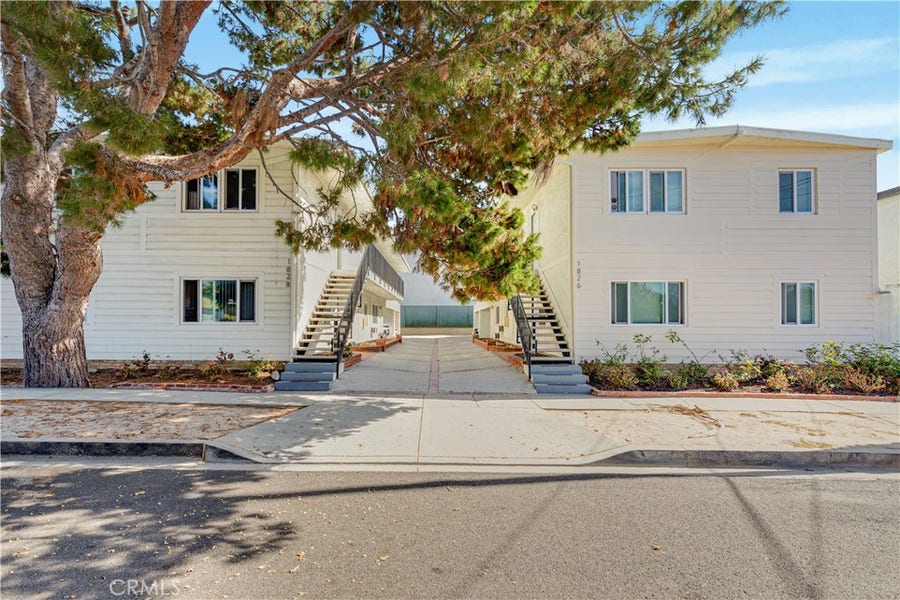 Property photo for 1826 12th Street, Manhattan Beach, CA