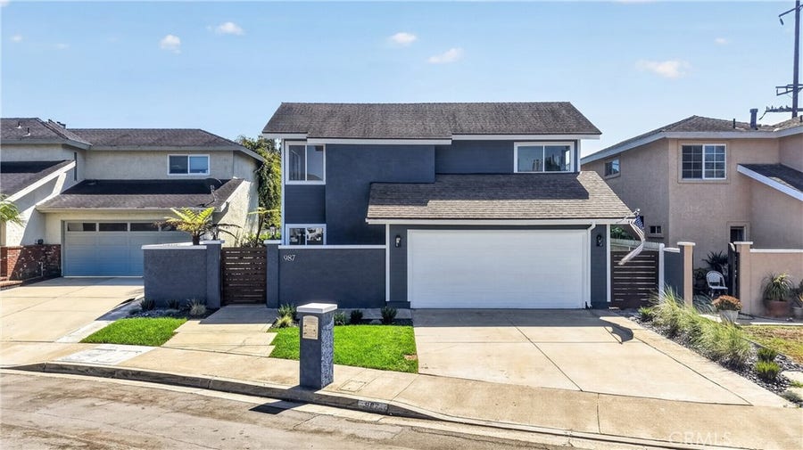 Property photo for 987 Modjeska, Costa Mesa, CA