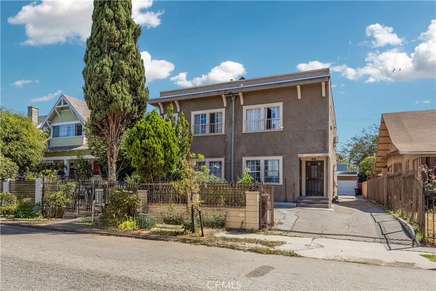 Property photo for 1528 2nd Avenue, Los Angeles, CA