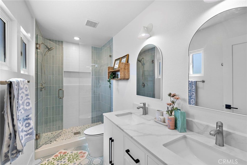 15 Glastonbury Pl, Laguna Niguel, CA 92677 15 Glastonbury Pl, Laguna Niguel, CA 92677