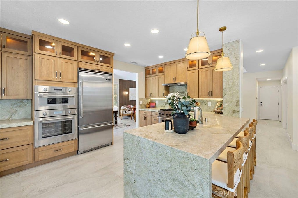 15 Glastonbury Pl, Laguna Niguel, CA 92677 15 Glastonbury Pl, Laguna Niguel, CA 92677