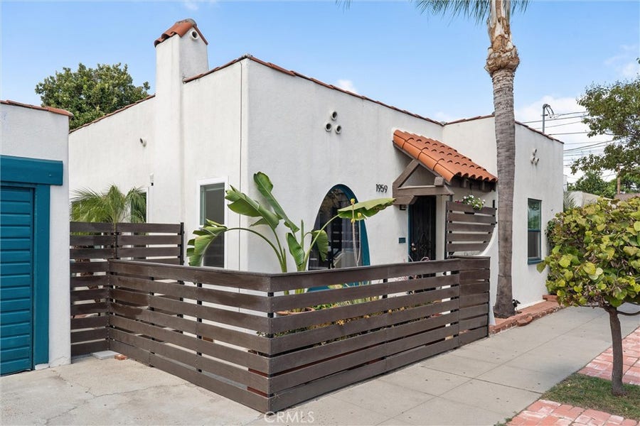 Property photo for 1959 Henderson Avenue, Long Beach, CA