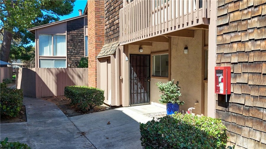 Property photo for 1098 Cabrillo Park, #B, Santa Ana, CA
