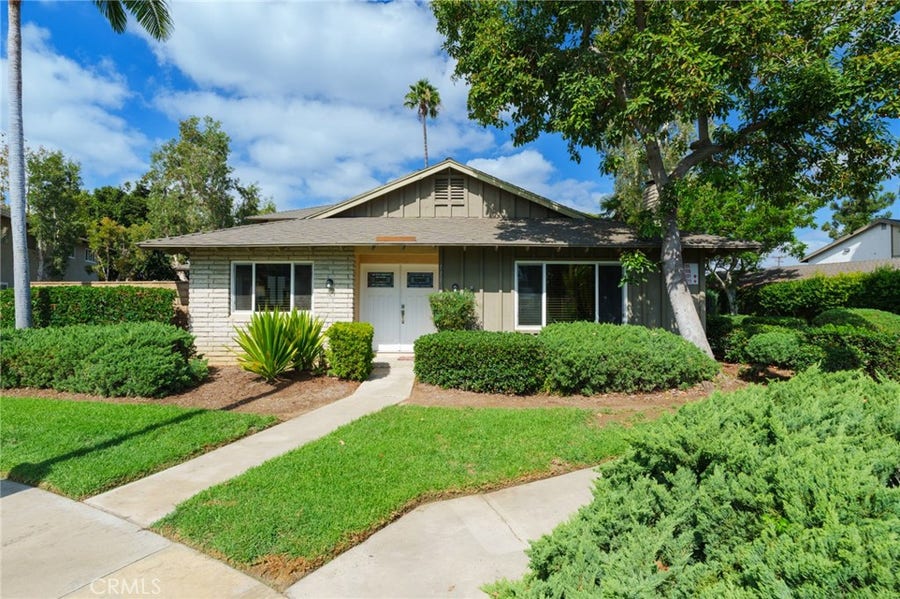 Property photo for 111 E Palmdale, Orange, CA