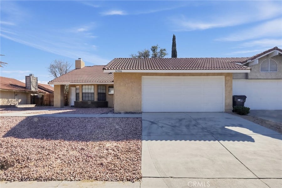 Property photo for 42946 39th Street W, Lancaster, CA