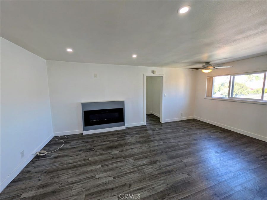 Property photo for 1708 Pine Avenue, #14, Long Beach, CA