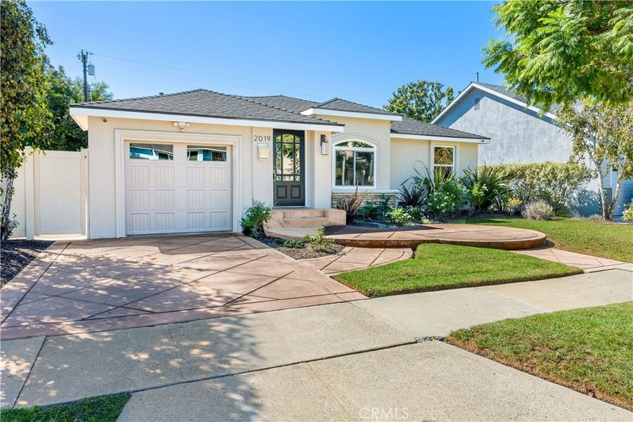 Property photo for 2019 Charlemagne Avenue, Long Beach, CA