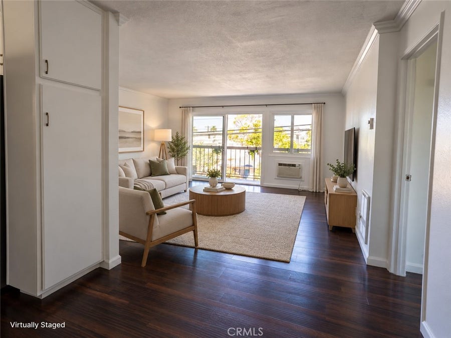 Property photo for 2844 E 3rd, #201, Long Beach, CA