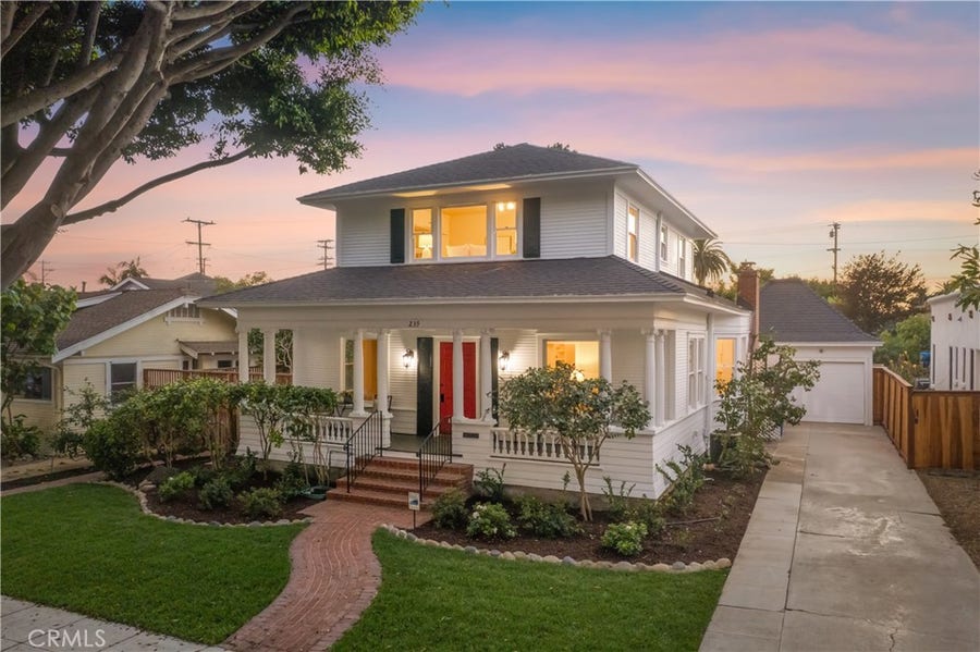 Property photo for 239 Euclid Avenue, Long Beach, CA