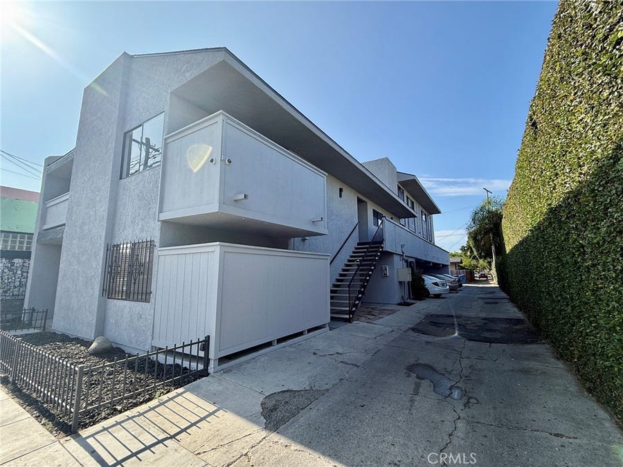 Property photo for 2204 E 4th, #2, Long Beach, CA