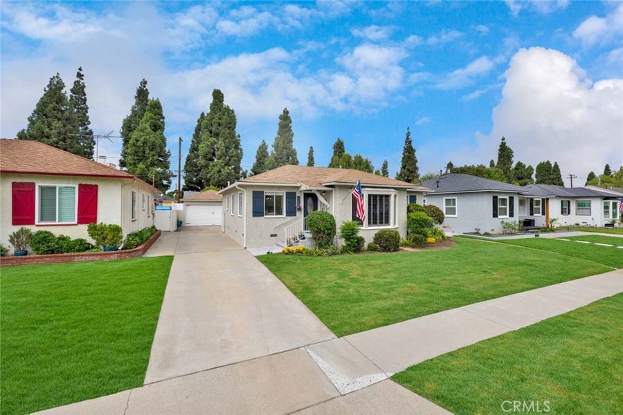 Property photo for 5423 Dunrobin Avenue, Lakewood, CA