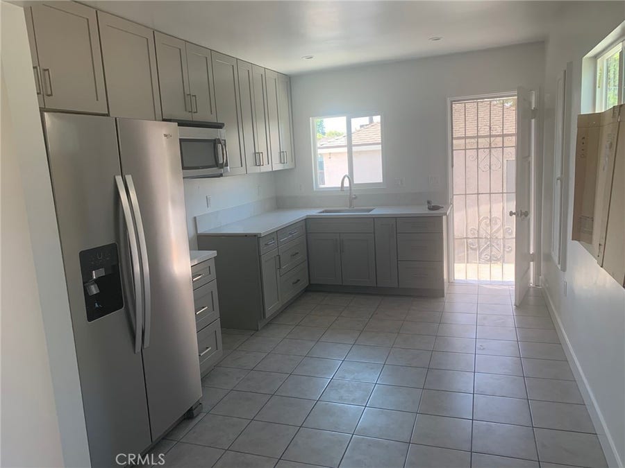 Property photo for 11818 Victory Boulevard, North Hollywood, CA