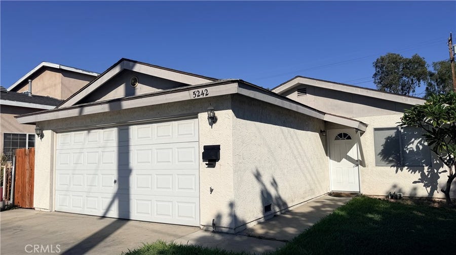 Property photo for 5242 Linden Avenue, Long Beach, CA