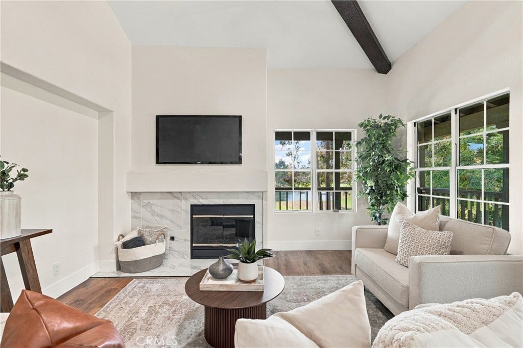 12 Via Solaz, Rancho Santa Margarita, CA 92688 12 Via Solaz, Rancho Santa Margarita, CA 92688