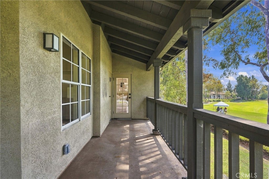 12 Via Solaz, Rancho Santa Margarita, CA 92688 12 Via Solaz, Rancho Santa Margarita, CA 92688