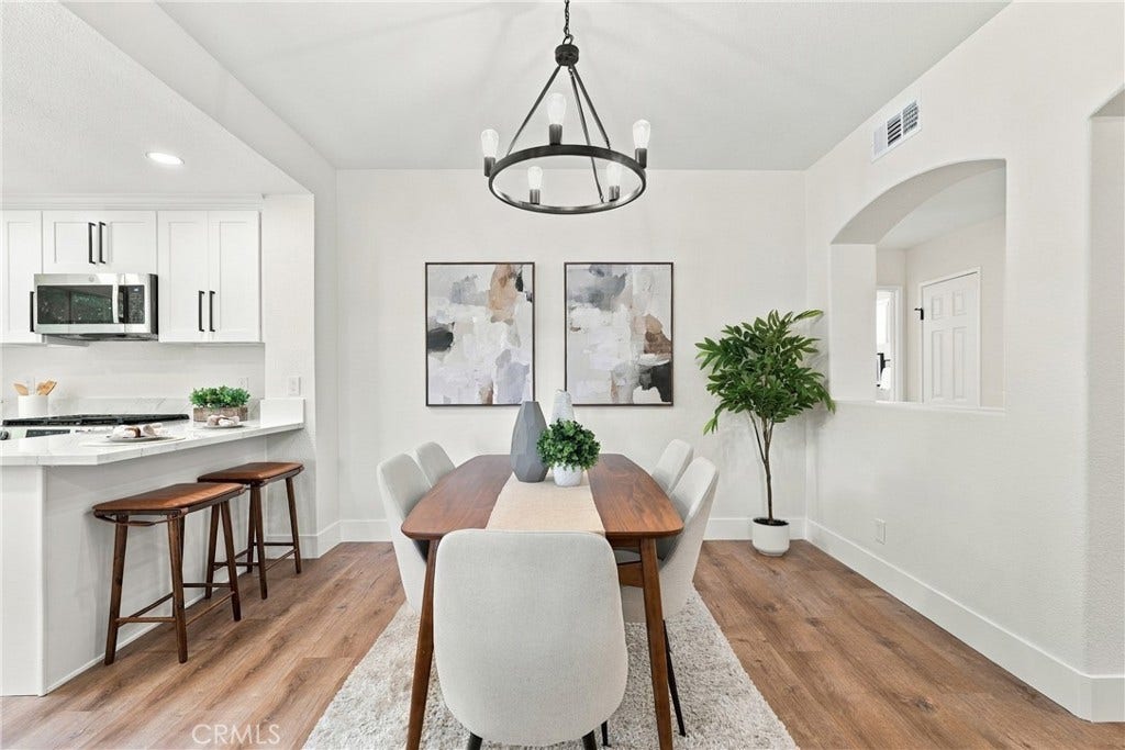 12 Via Solaz, Rancho Santa Margarita, CA 92688 12 Via Solaz, Rancho Santa Margarita, CA 92688