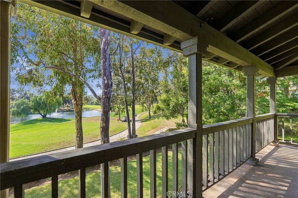 12 Via Solaz, Rancho Santa Margarita, CA 92688 12 Via Solaz, Rancho Santa Margarita, CA 92688