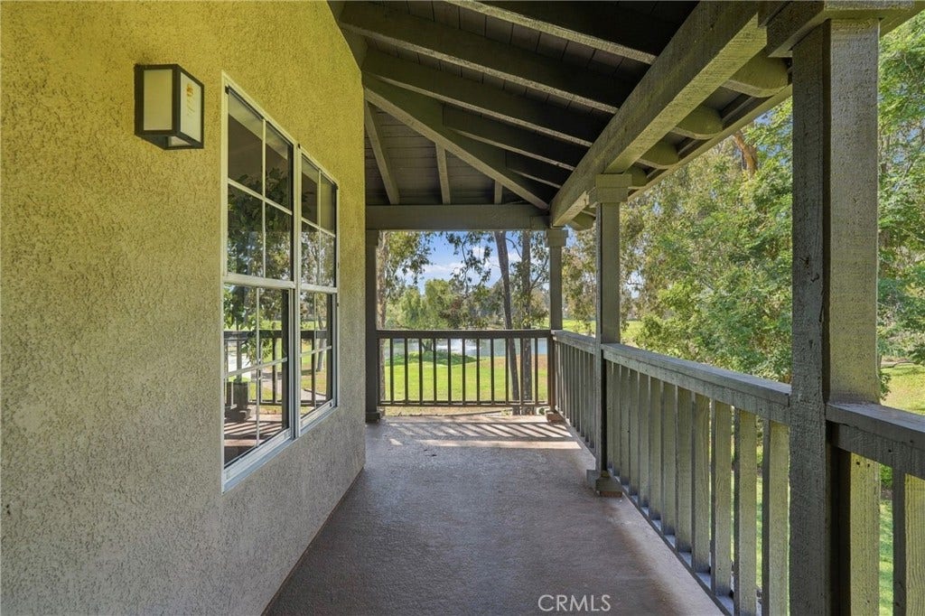 12 Via Solaz, Rancho Santa Margarita, CA 92688 12 Via Solaz, Rancho Santa Margarita, CA 92688