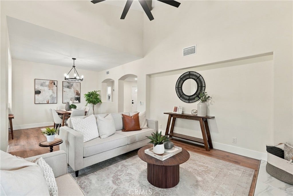 12 Via Solaz, Rancho Santa Margarita, CA 92688 12 Via Solaz, Rancho Santa Margarita, CA 92688