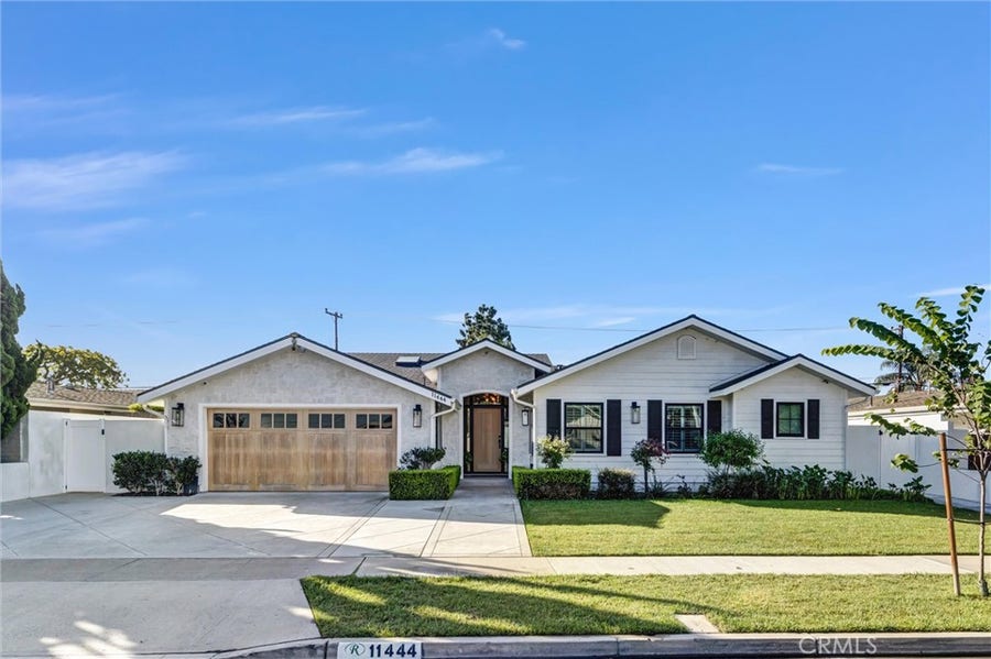 Property photo for 11444 Harrisburg Road, Rossmoor, CA