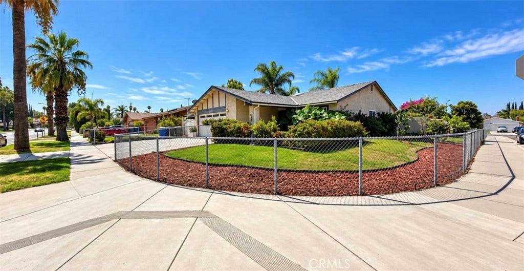 3044 Monroe, Riverside, CA 92504 Picture has been enhanced.