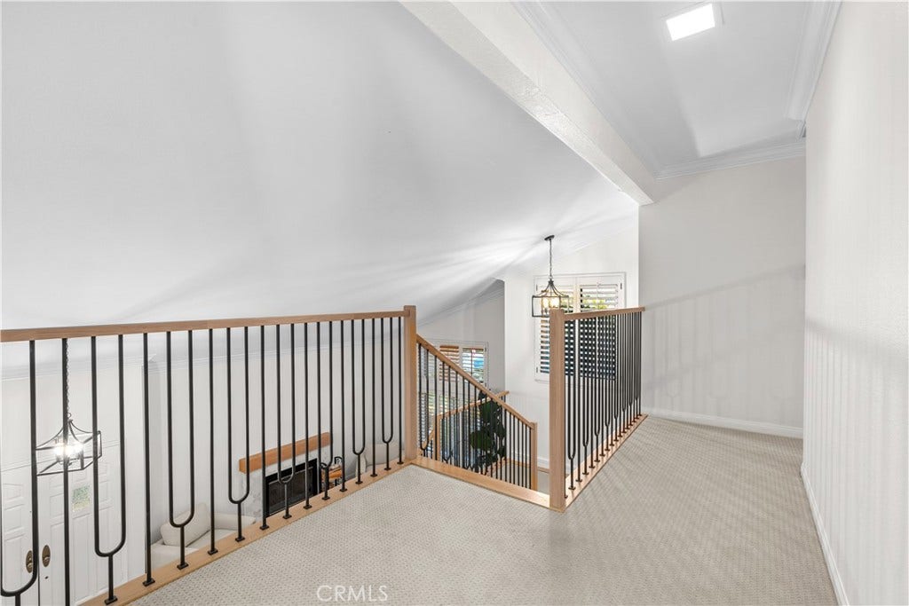 21321 Hillside Court, Lake Forest, CA 92630 Upstairs Landing